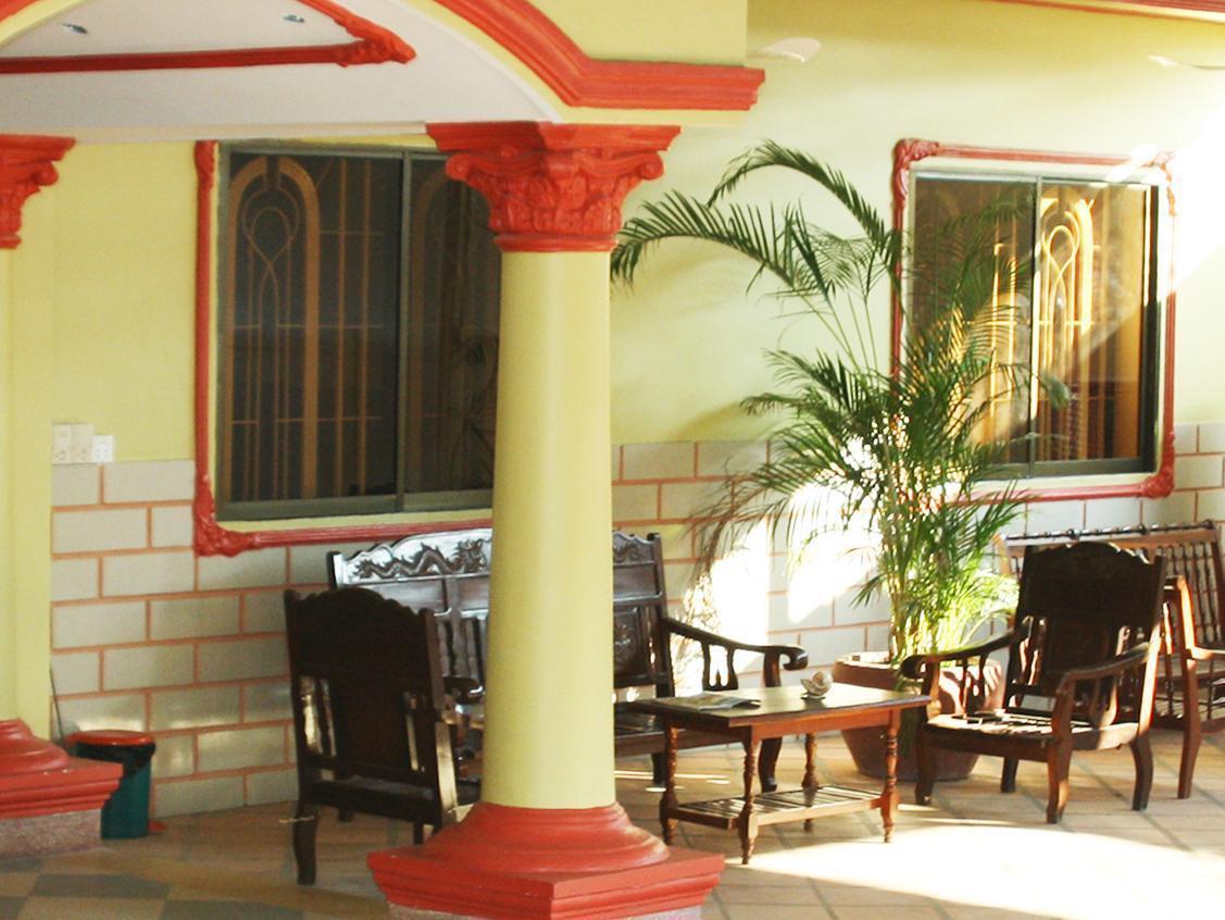 John Bosco Guesthouse Сиануквиль Экстерьер фото